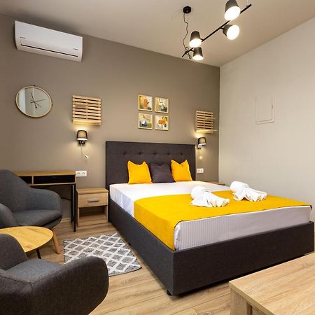 Kapana Guest House On Central Pedestrian Street With Parking Included بلوفديف المظهر الخارجي الصورة