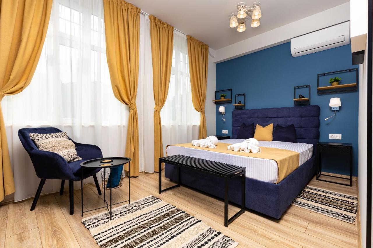 Kapana Guest House On Central Pedestrian Street With Parking Included بلوفديف المظهر الخارجي الصورة