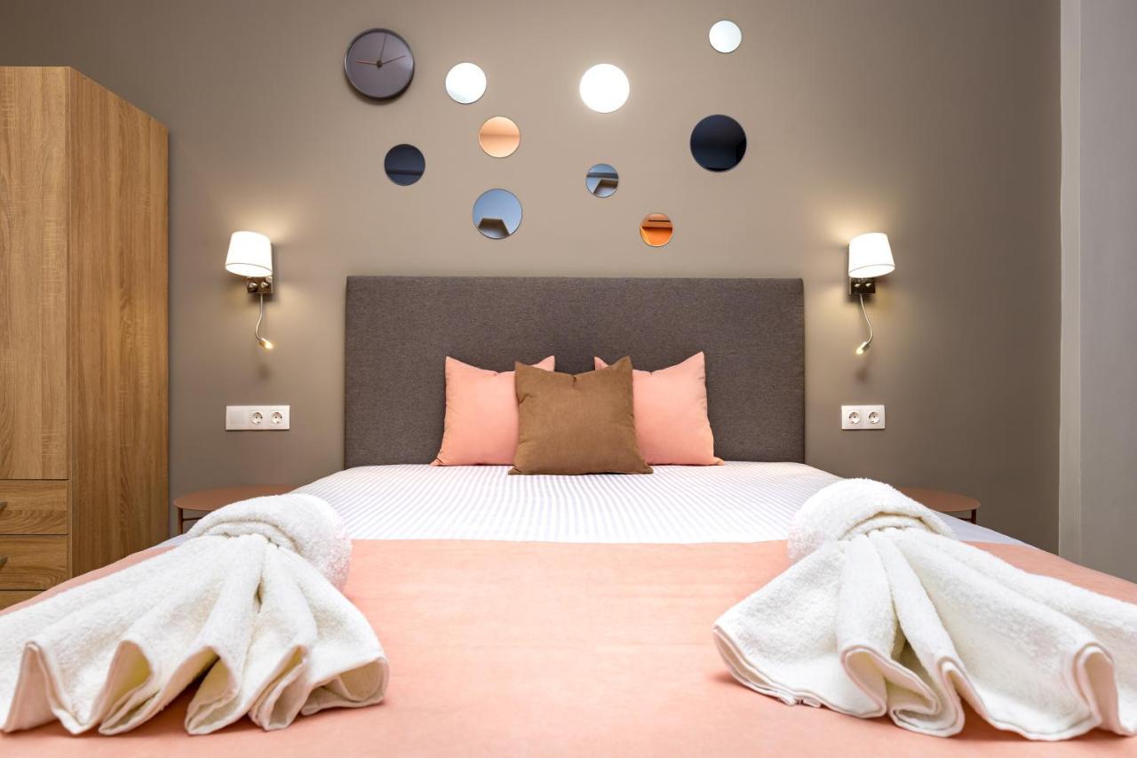 Kapana Guest House On Central Pedestrian Street With Parking Included بلوفديف المظهر الخارجي الصورة