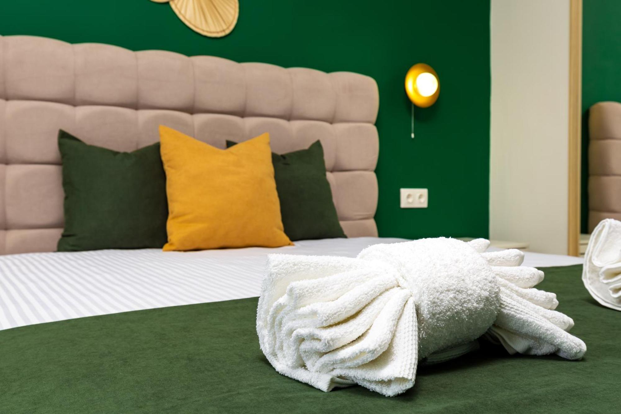 Kapana Guest House On Central Pedestrian Street With Parking Included بلوفديف الغرفة الصورة