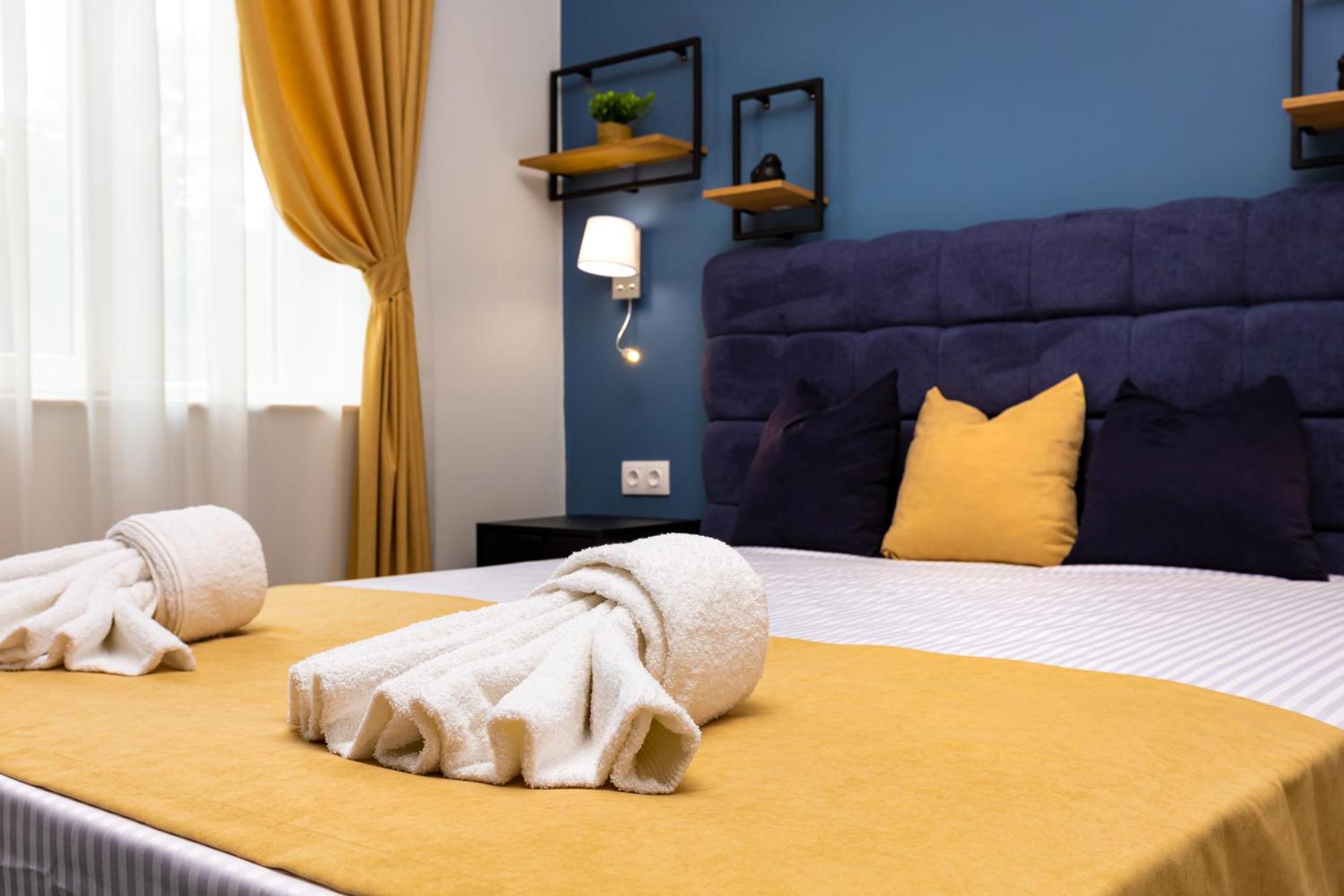 Kapana Guest House On Central Pedestrian Street With Parking Included بلوفديف الغرفة الصورة