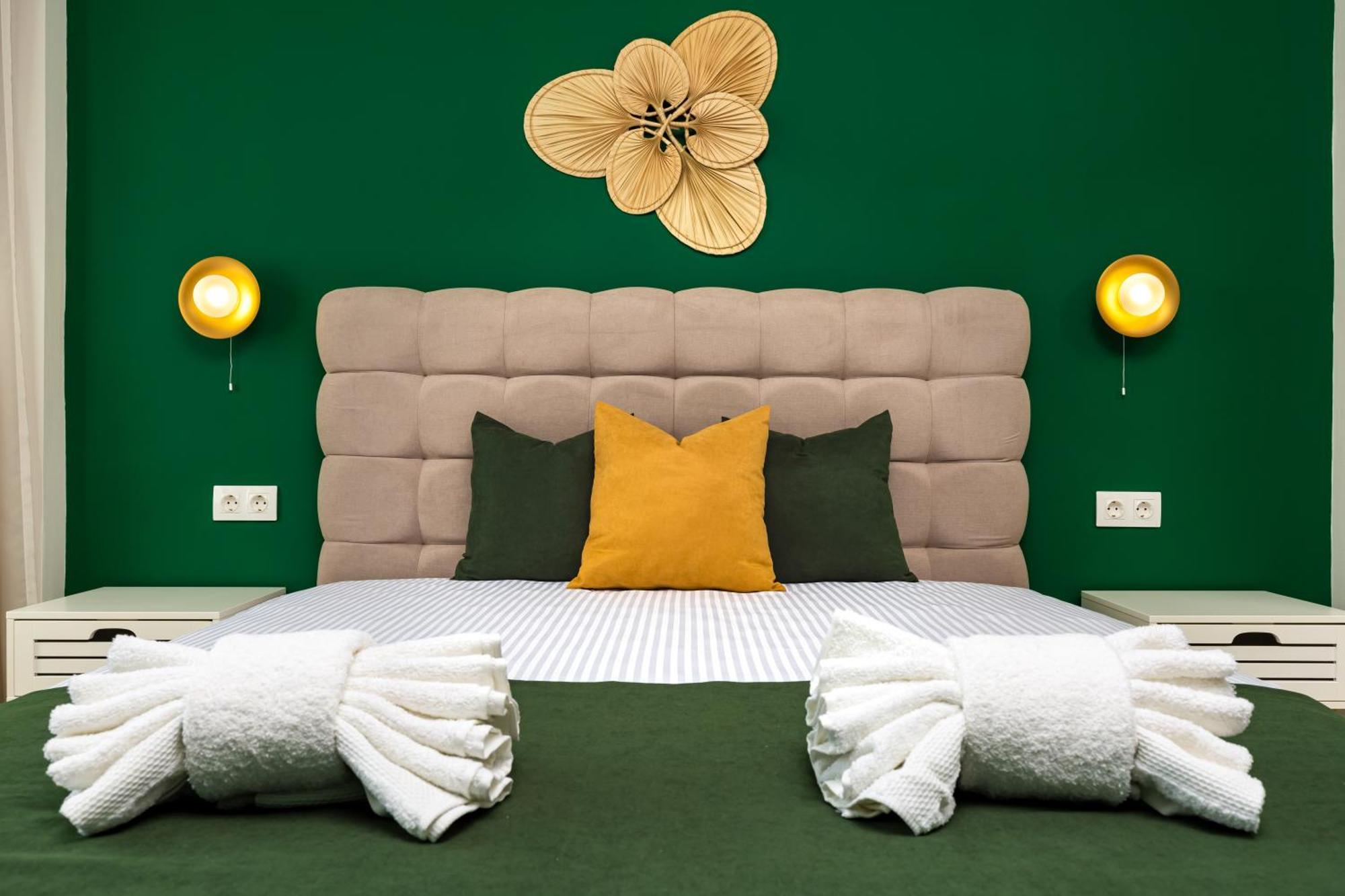 Kapana Guest House On Central Pedestrian Street With Parking Included بلوفديف الغرفة الصورة